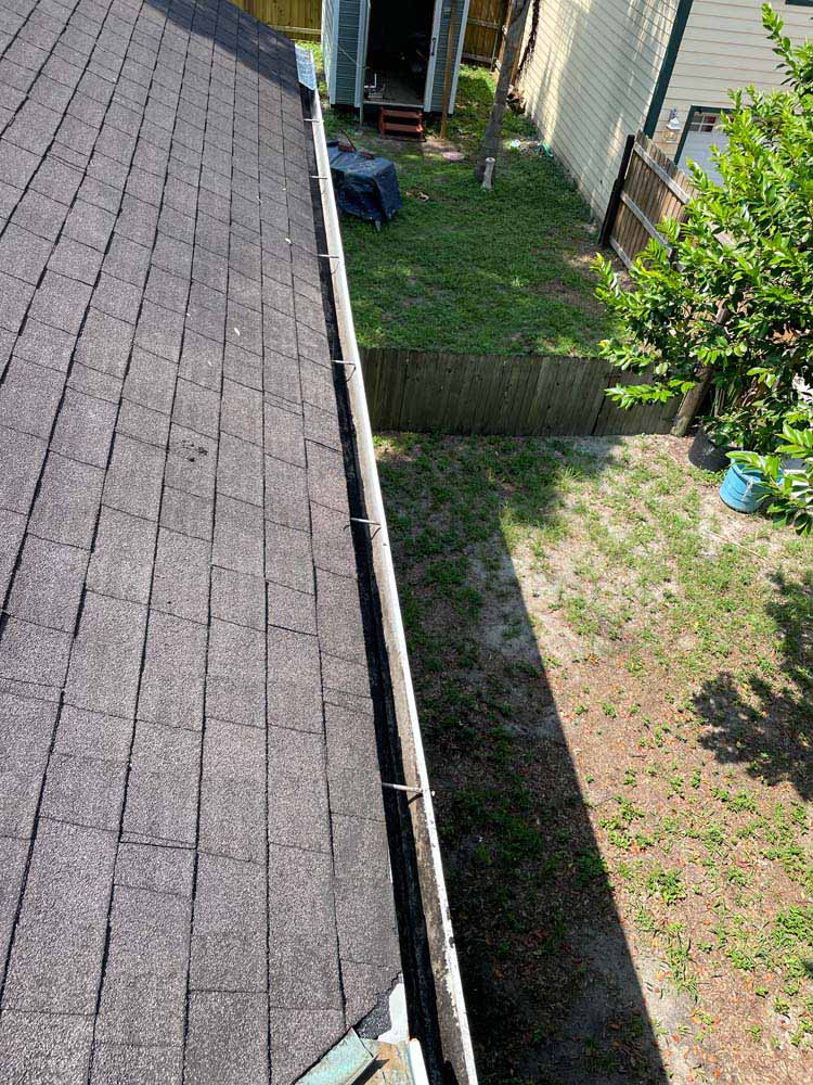 Gutter Cleaning Old Hyde Park Townhomes, Tampa