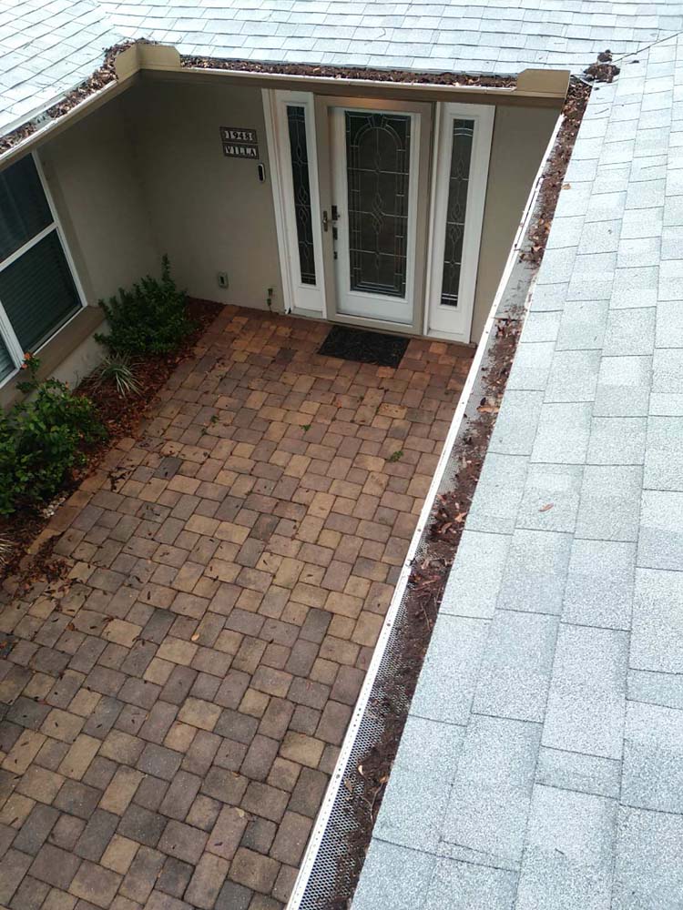 Gutter Cleaning Flamingo Road Townhomes, Tampa