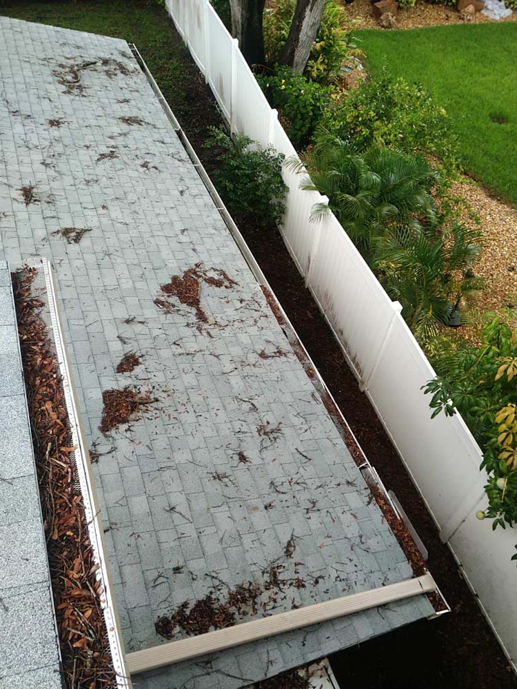 Gutter Cleaning Grovewood Southeast, Winter Haven