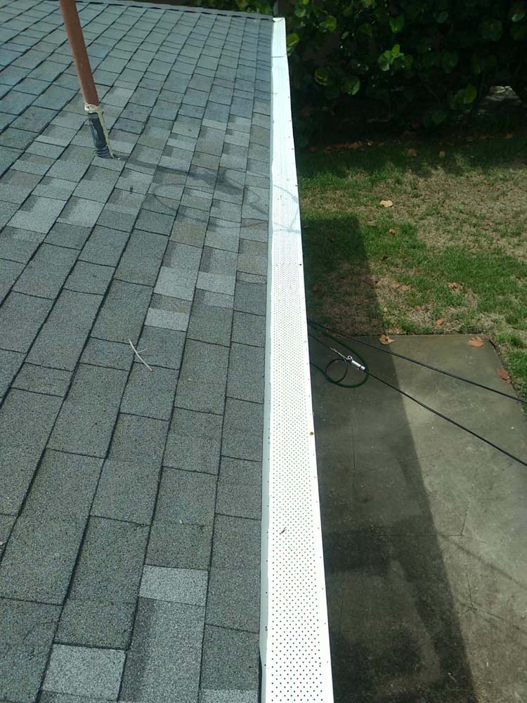 Gutter Cleaning Cambridge Lawns, Miami