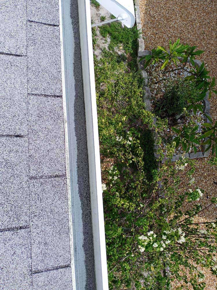 Gutter Cleaning Queens Cove, Winter Haven