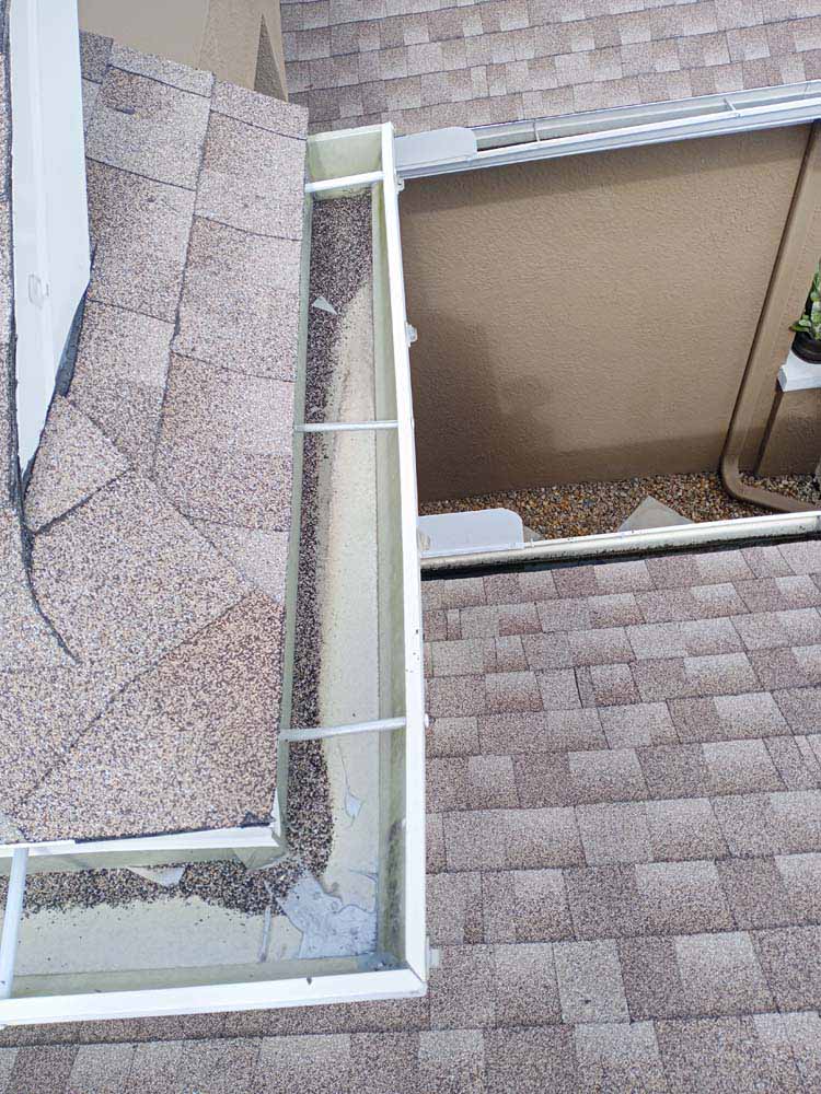 Gutter Cleaning Lake Waterford Estates, New Smyrna Beach