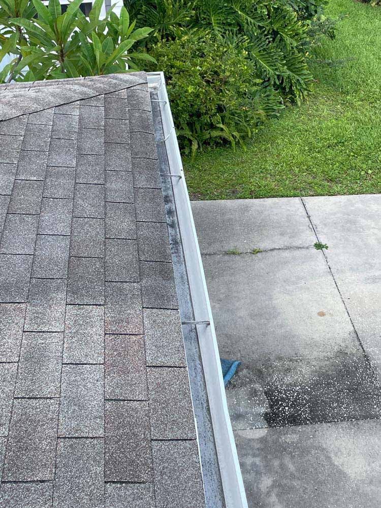 Gutter Cleaning Eagle Lake Shores, Winter Haven
