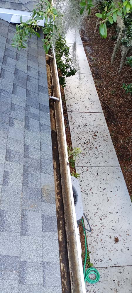 Asbury Park Condo Gutter Cleaners